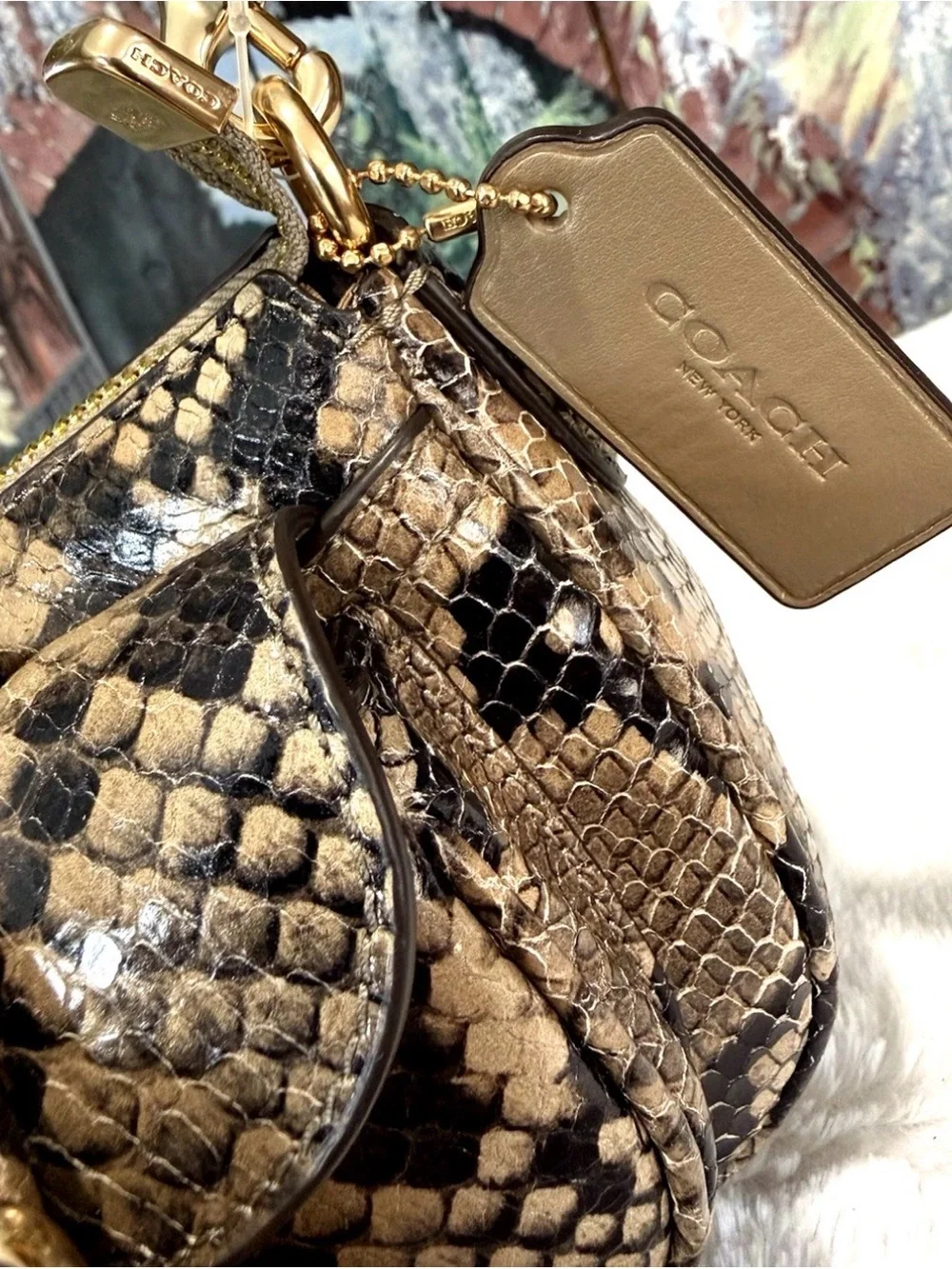 Coach NWOT Ashton Snakeprint Convertible Shoulder Crossbody Bag in Mushroom